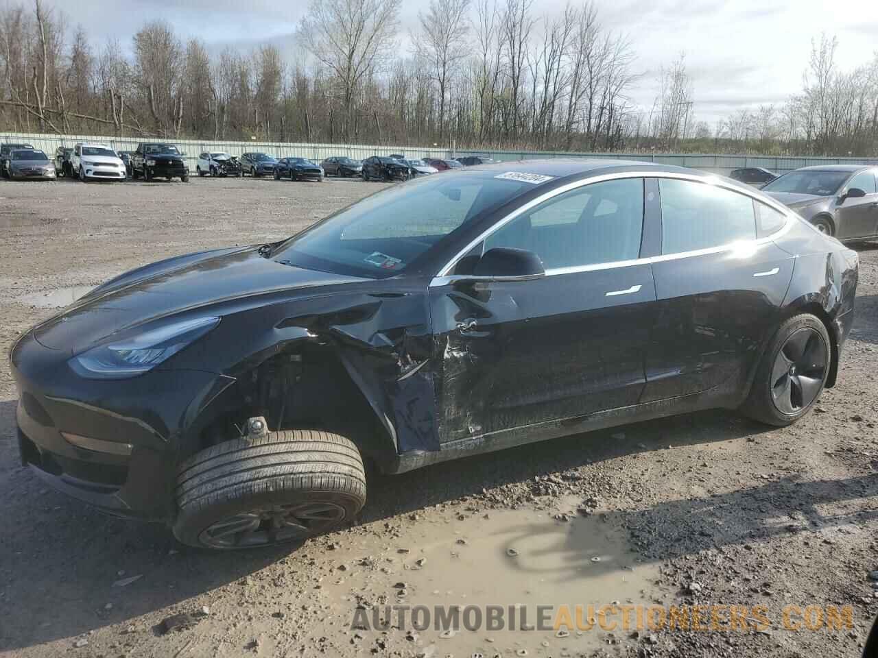 5YJ3E1EB4JF128937 TESLA MODEL 3 2018