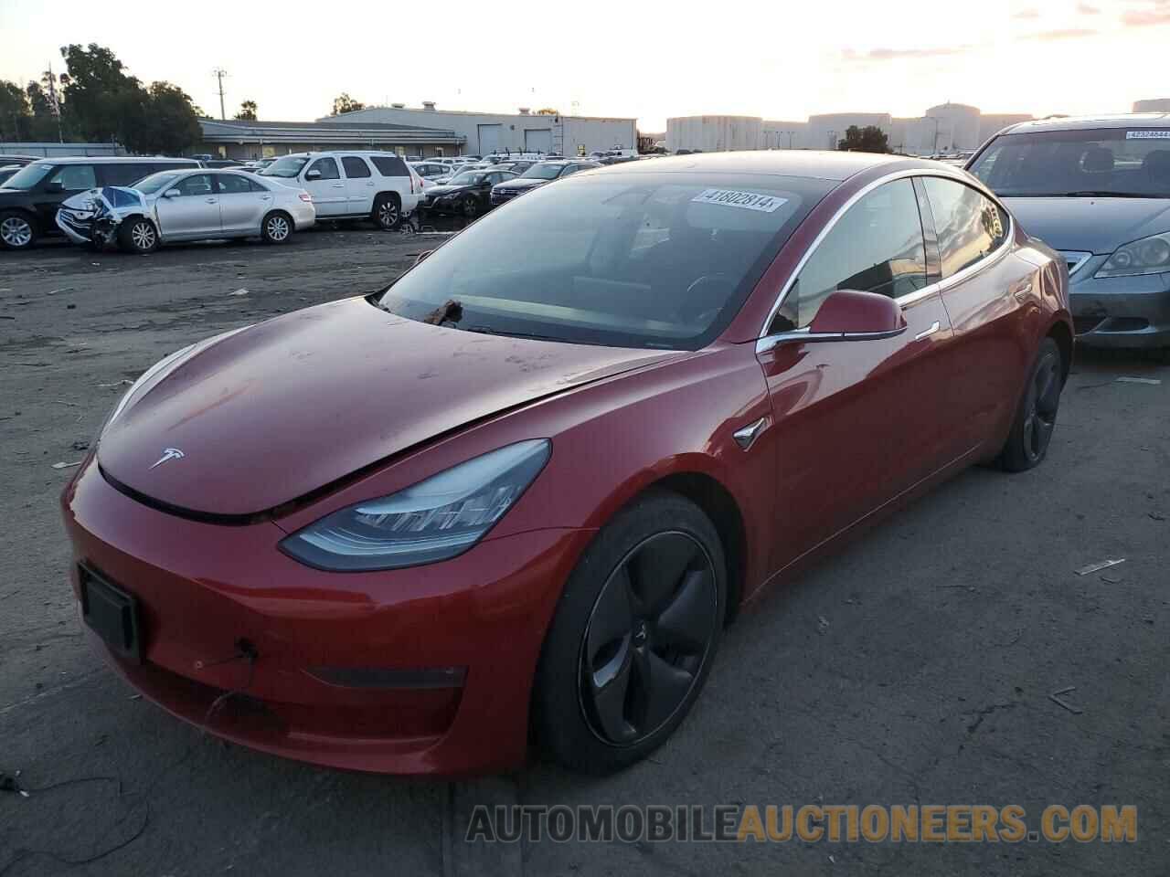 5YJ3E1EB4JF130185 TESLA MODEL 3 2018