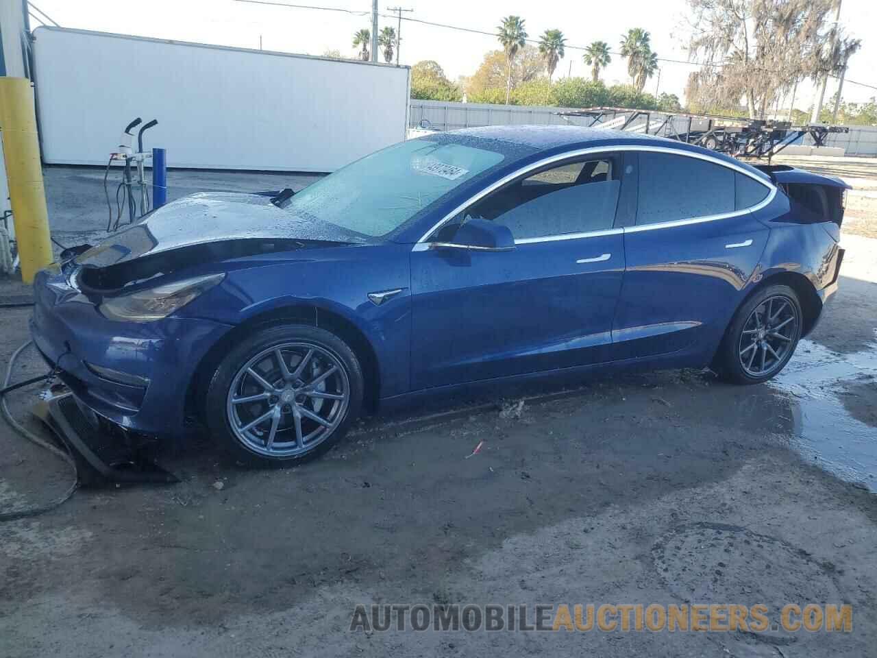 5YJ3E1EB4JF130607 TESLA MODEL 3 2018