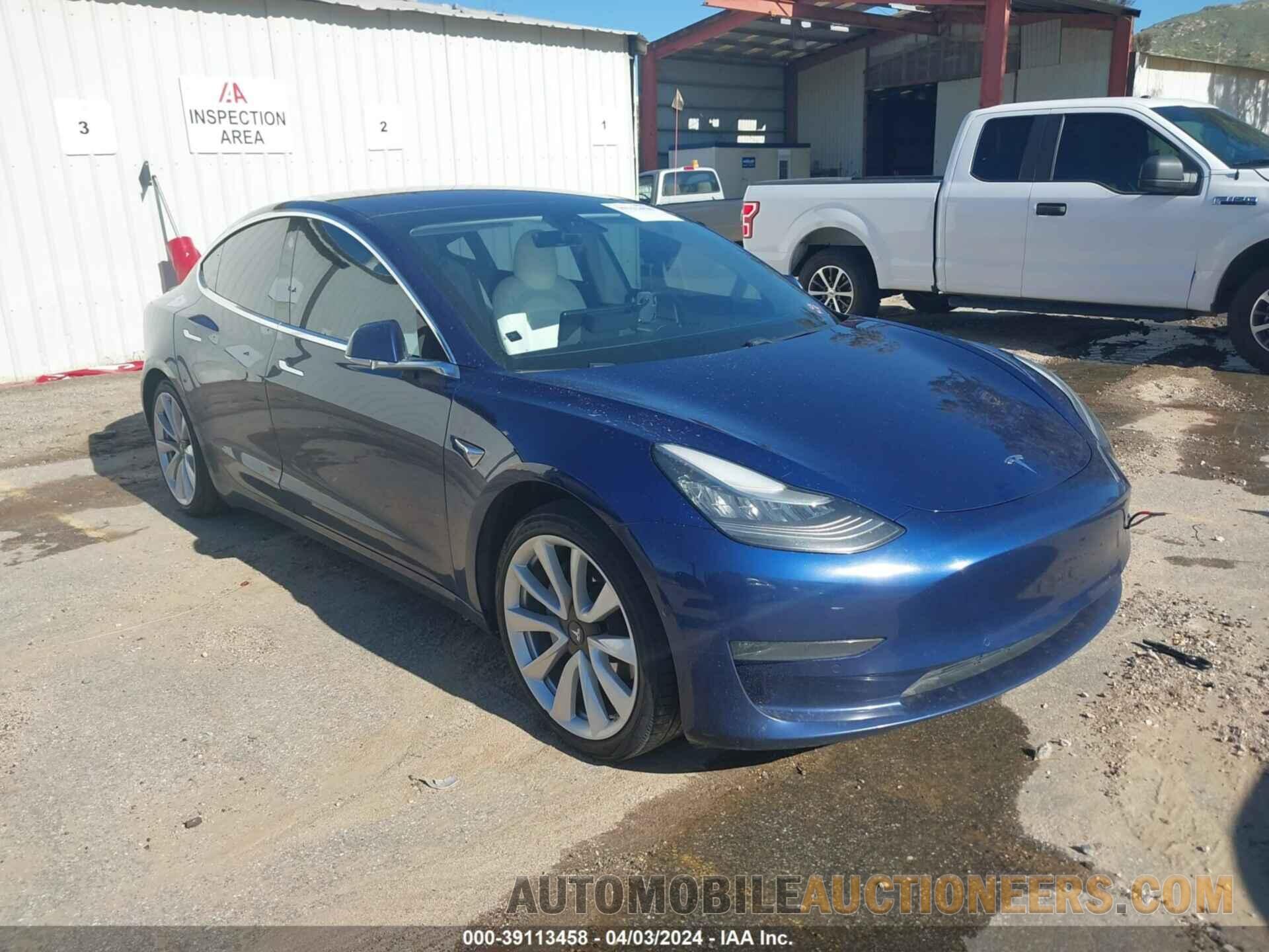 5YJ3E1EB4JF134964 TESLA MODEL 3 2018