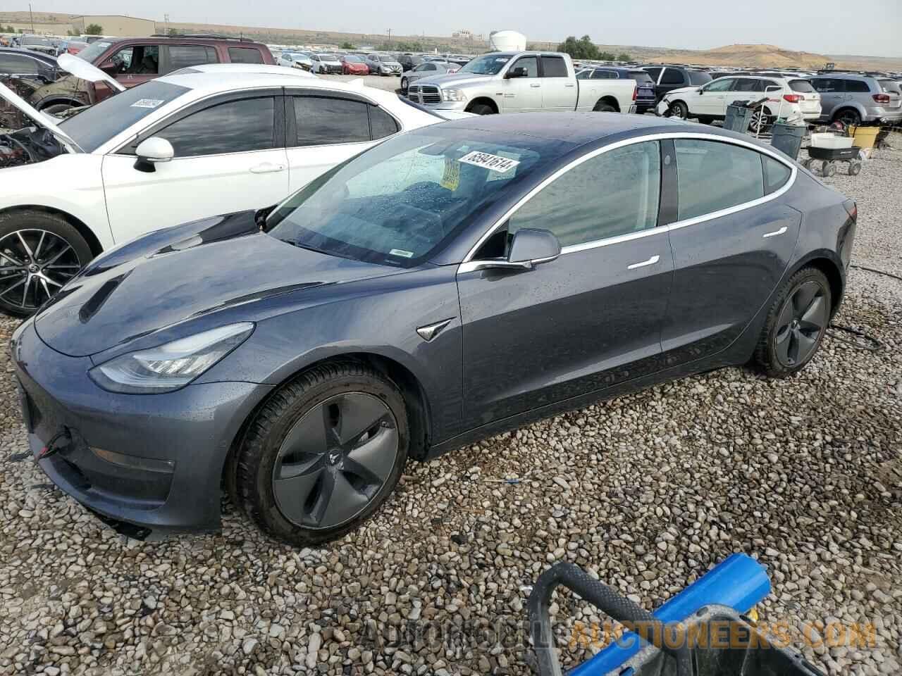 5YJ3E1EB4JF144779 TESLA MODEL 3 2018