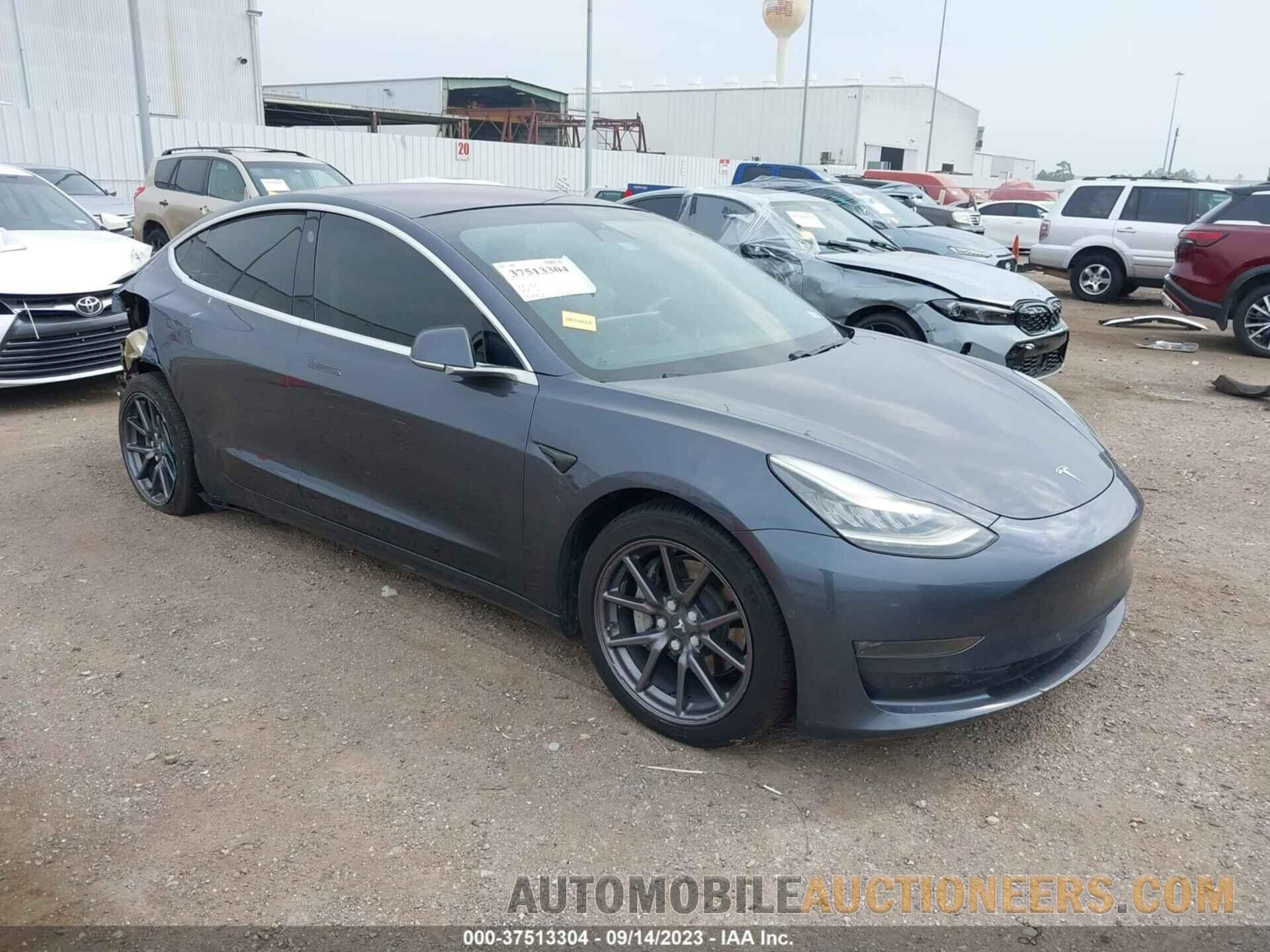 5YJ3E1EB4JF145608 TESLA MODEL 3 2018