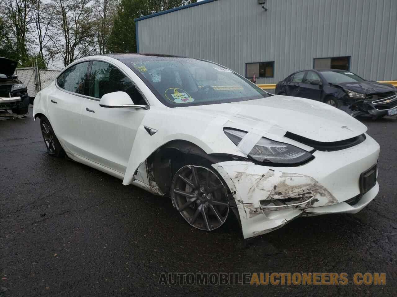 5YJ3E1EB4JF181489 TESLA MODEL 3 2018