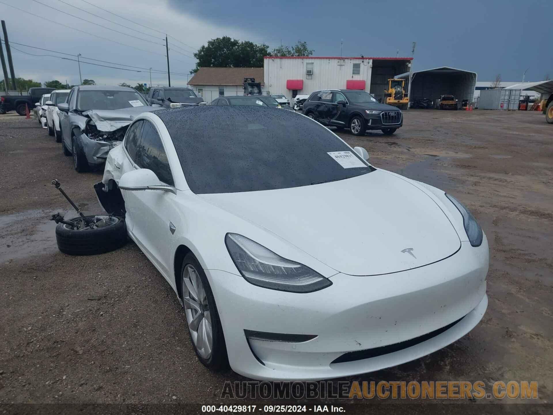 5YJ3E1EB4KF195524 TESLA MODEL 3 2019