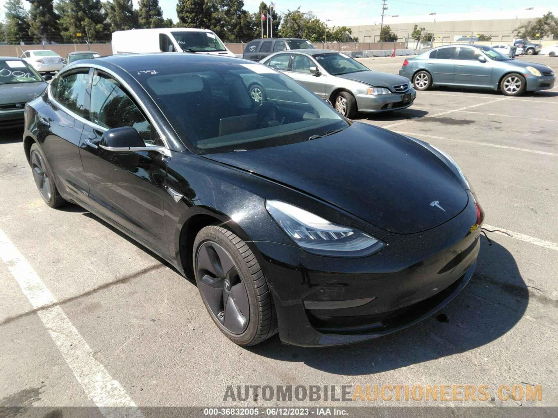 5YJ3E1EB4KF208711 TESLA MODEL 3 2019