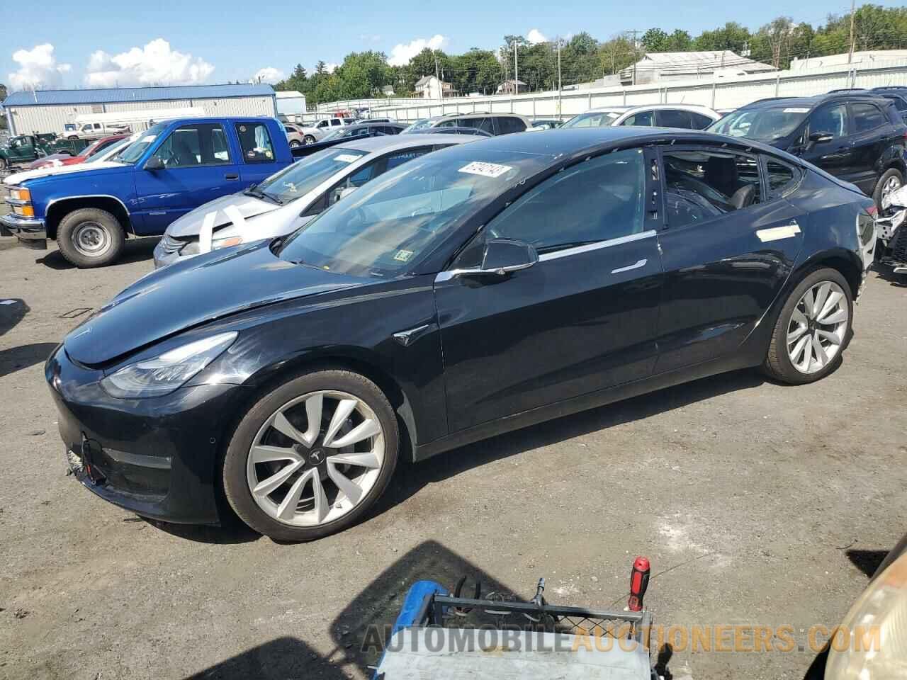 5YJ3E1EB4KF212015 TESLA MODEL 3 2019