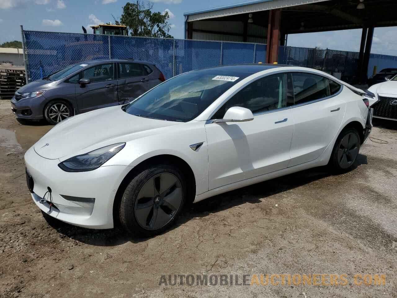 5YJ3E1EB4KF388403 TESLA MODEL 3 2019