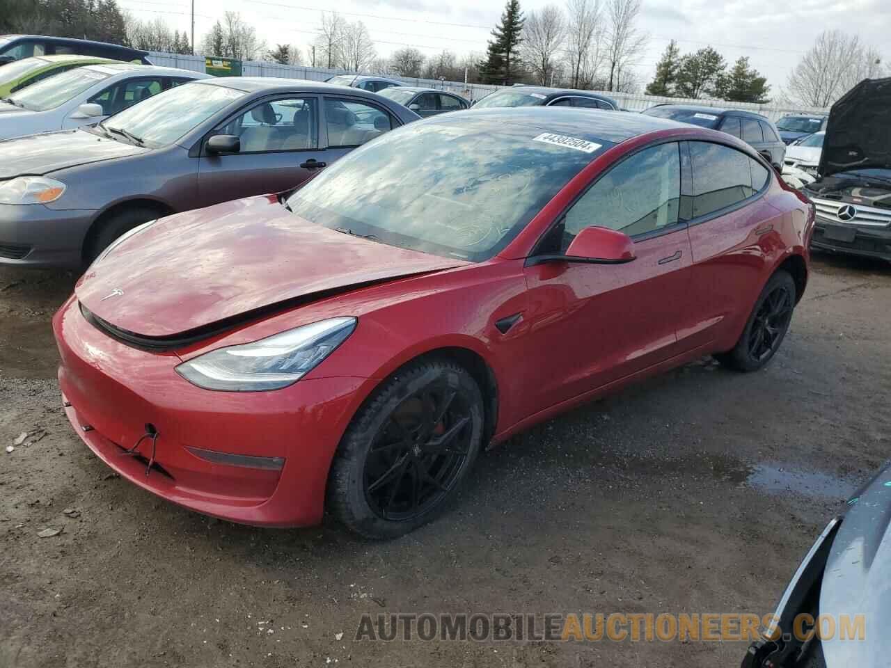 5YJ3E1EB4KF415132 TESLA MODEL 3 2019