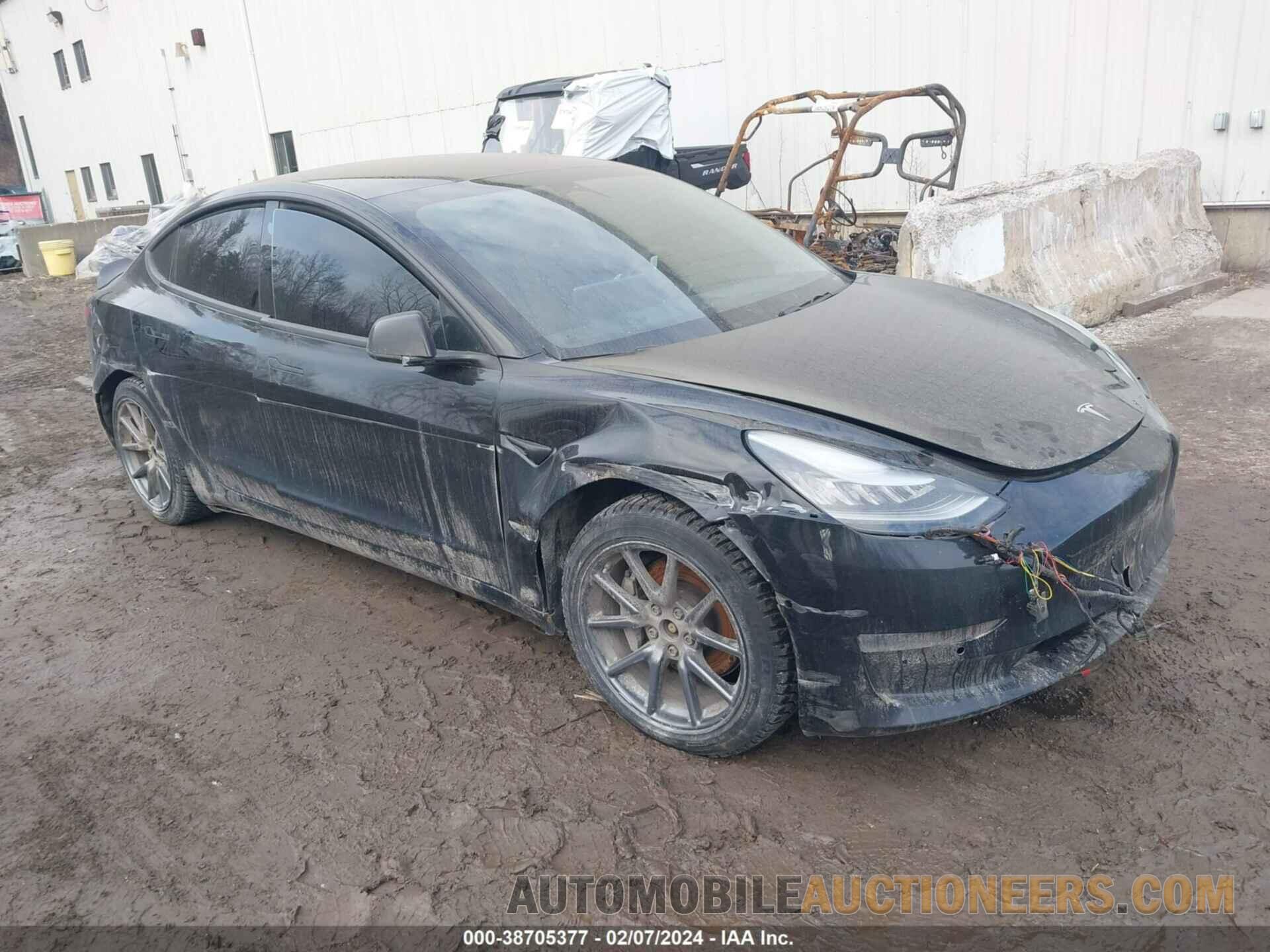 5YJ3E1EB4KF418046 TESLA MODEL 3 2019