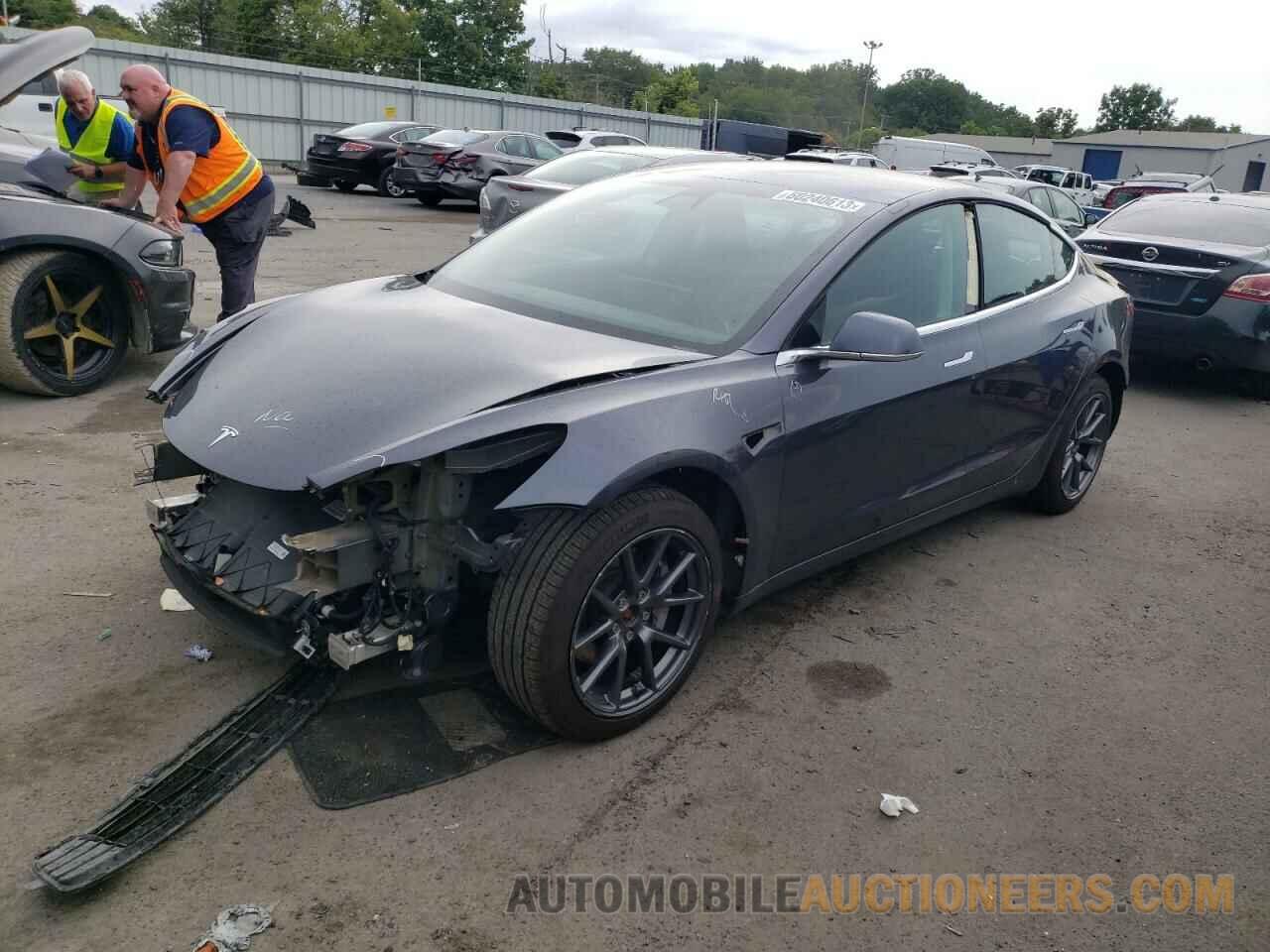 5YJ3E1EB4KF432769 TESLA MODEL 3 2019