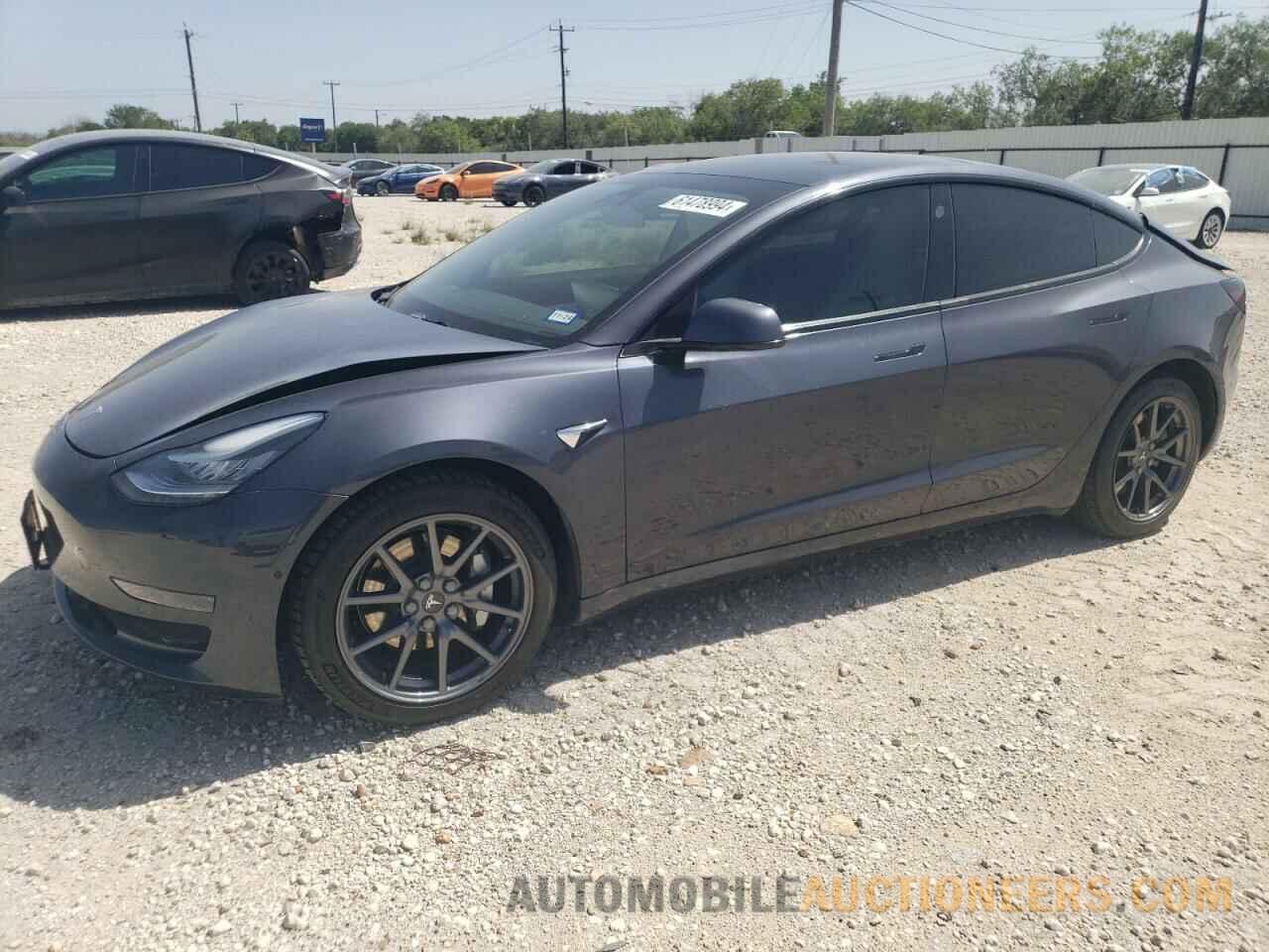 5YJ3E1EB4KF450415 TESLA MODEL 3 2019