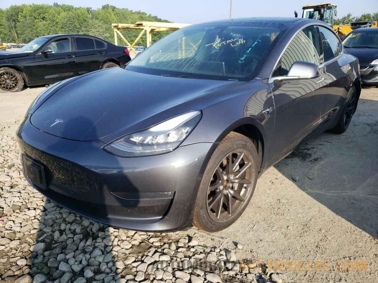 5YJ3E1EB4KF452066 TESLA MODEL 3 2019