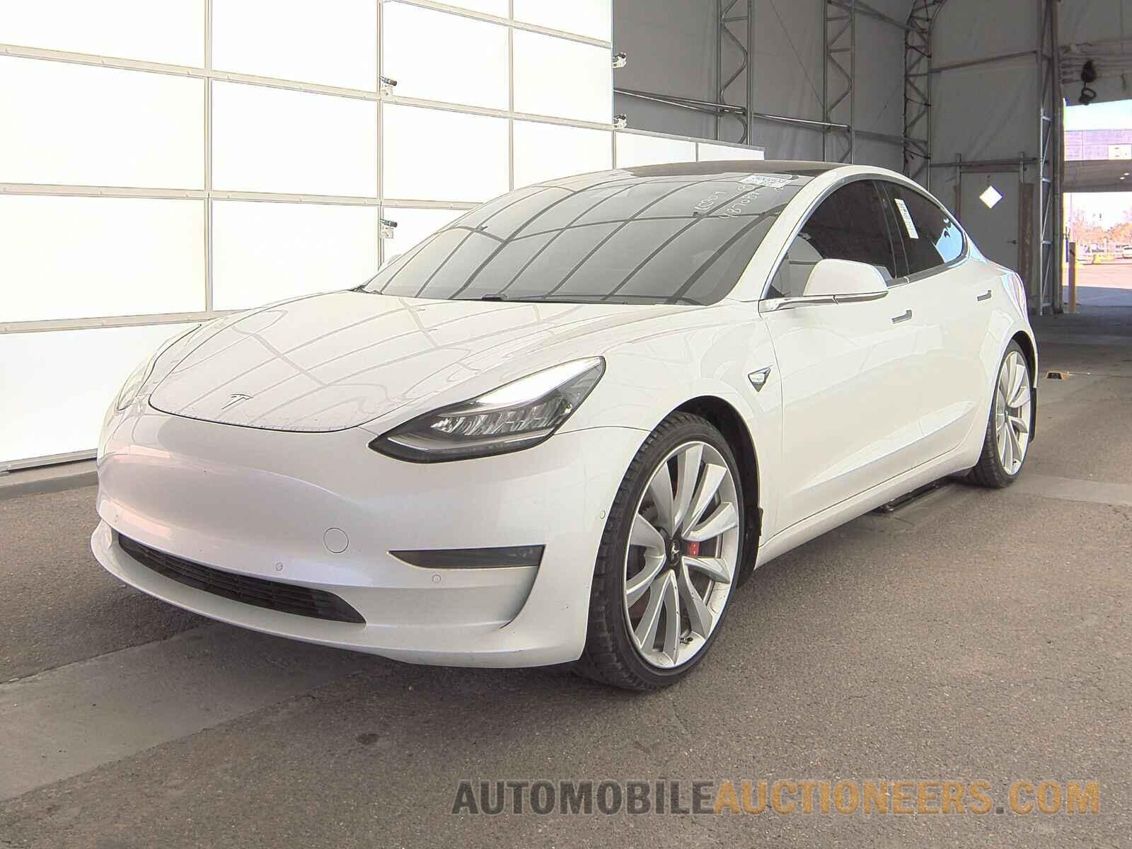 5YJ3E1EB4KF487089 Tesla Model 3 2019