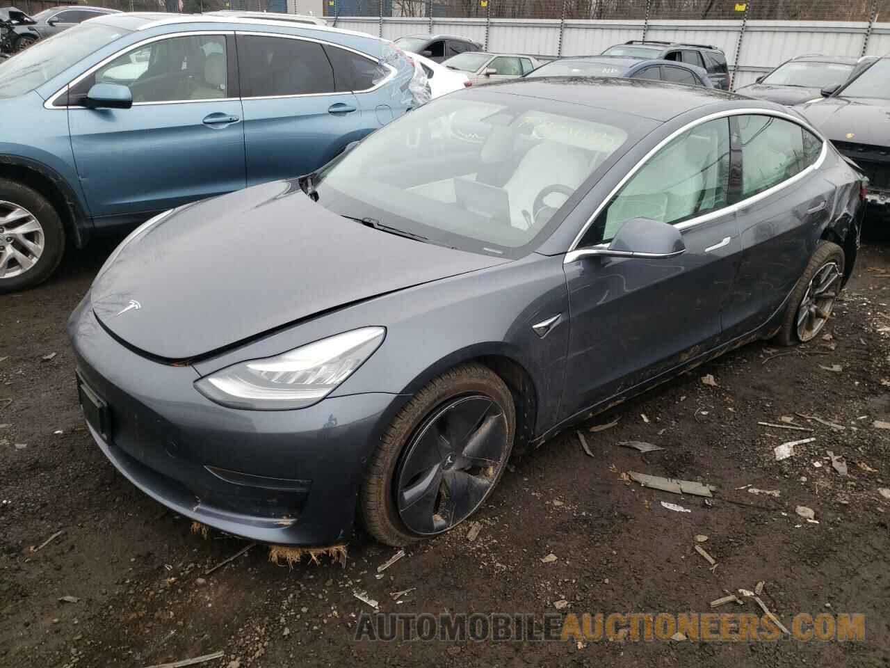 5YJ3E1EB4KF522066 TESLA MODEL 3 2019