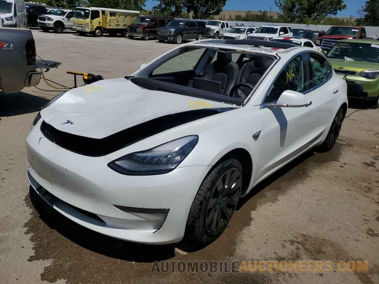 5YJ3E1EB4LF617826 TESLA MODEL 3 2020