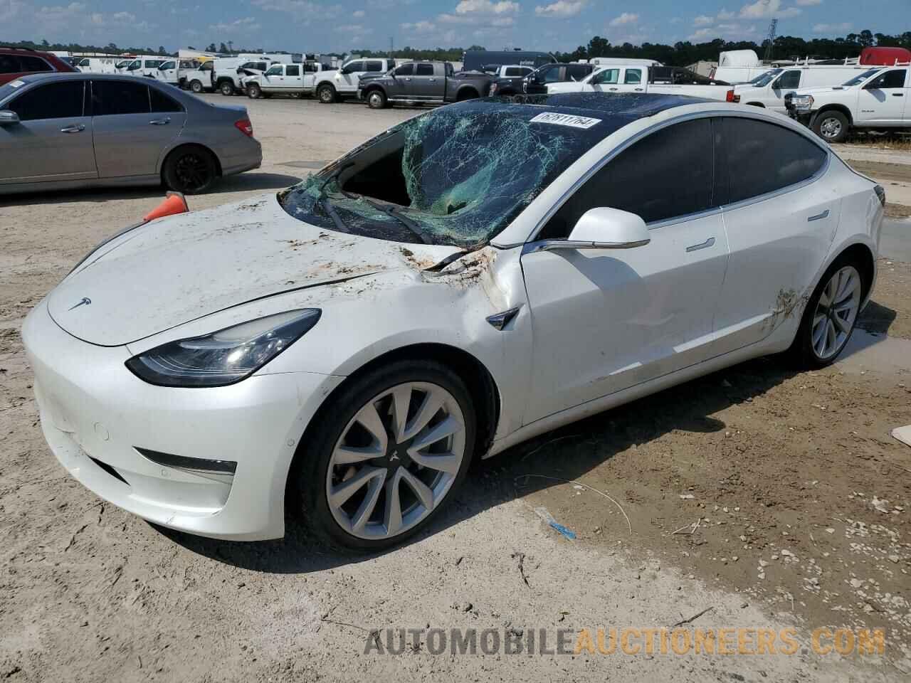 5YJ3E1EB4LF628521 TESLA MODEL 3 2020