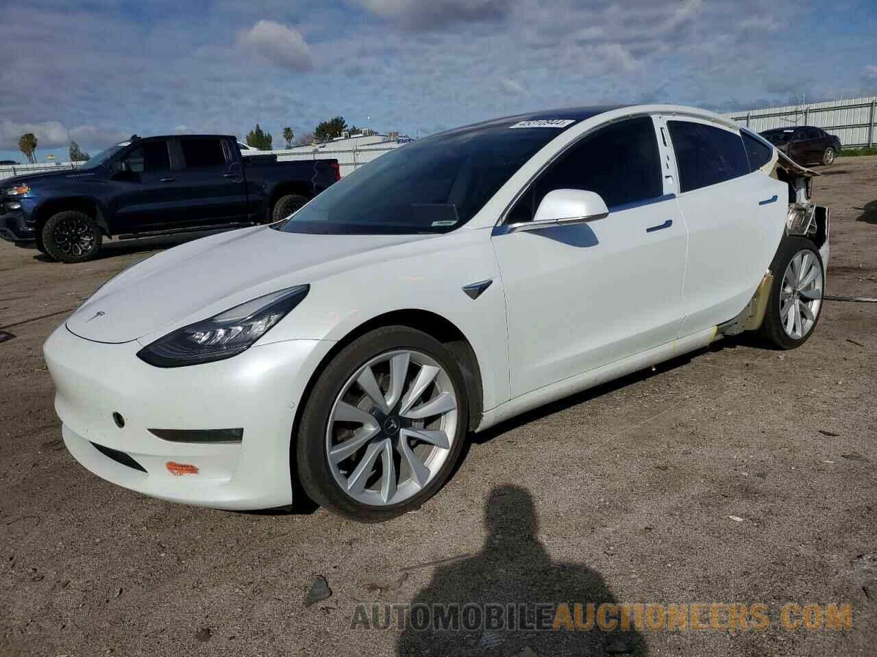 5YJ3E1EB4LF638711 TESLA MODEL 3 2020