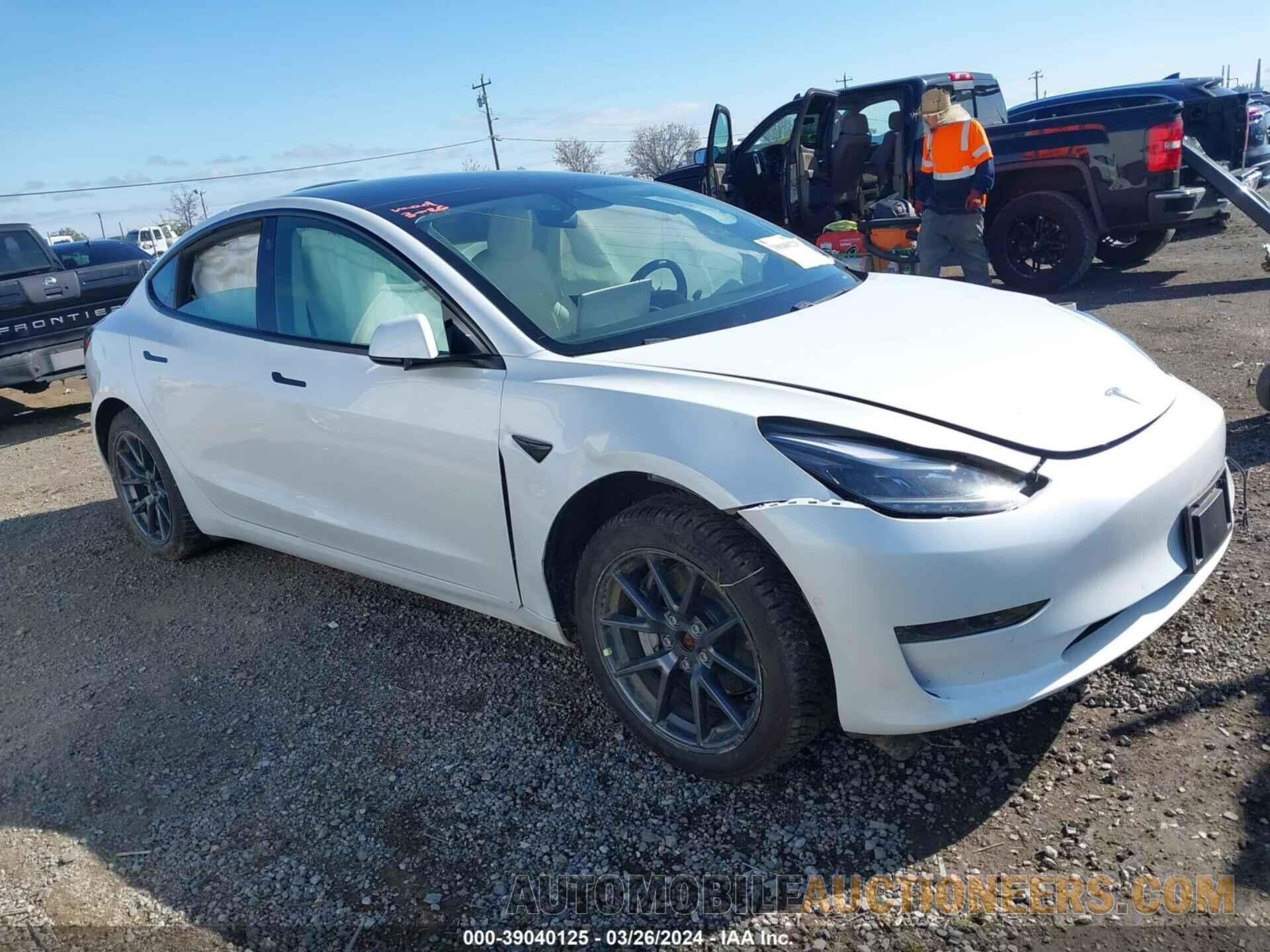 5YJ3E1EB4MF010231 TESLA MODEL 3 2021