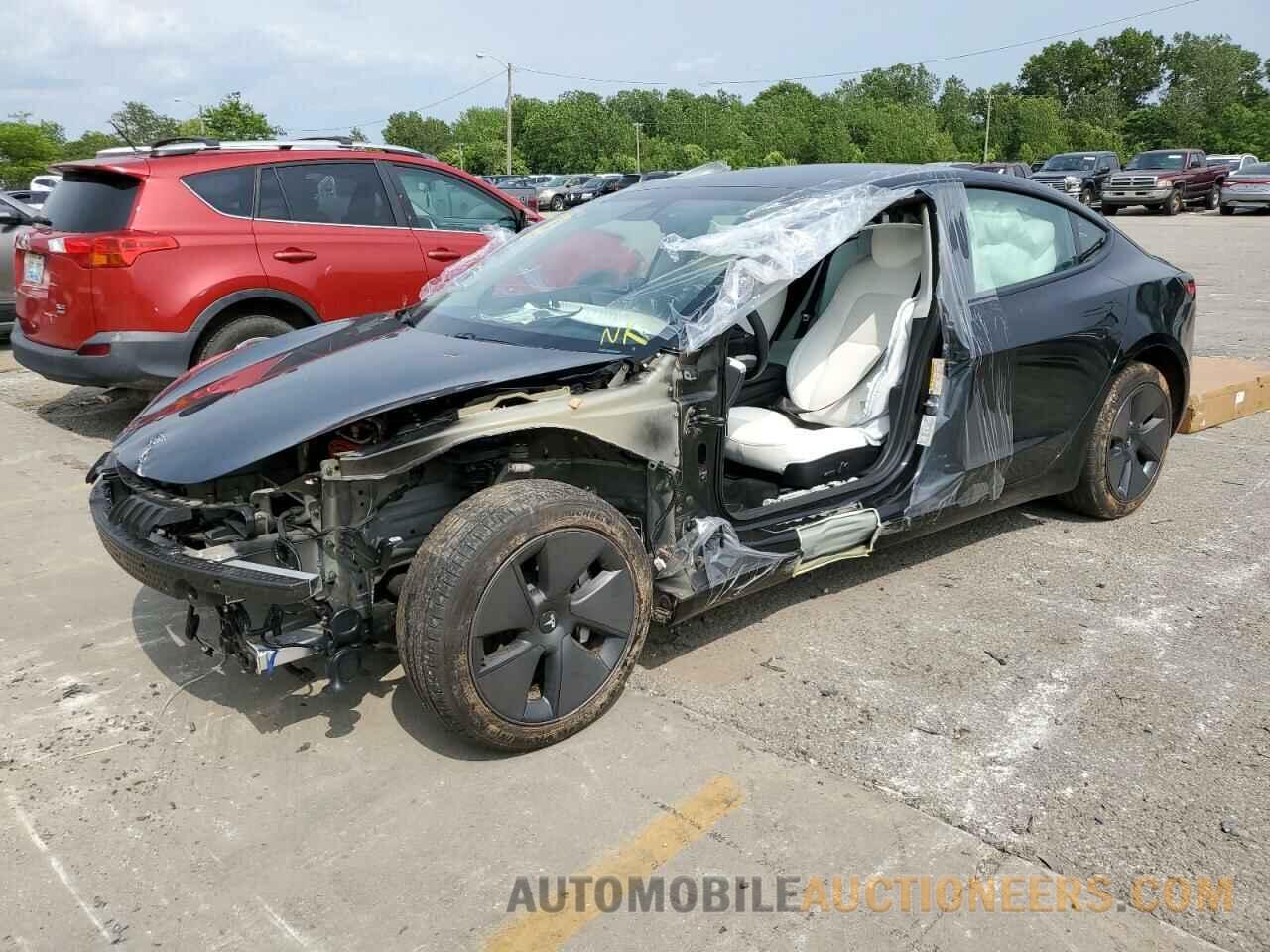 5YJ3E1EB4MF047425 TESLA MODEL 3 2021