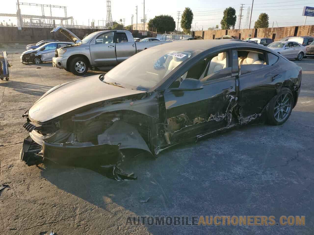 5YJ3E1EB4MF068131 TESLA MODEL 3 2021