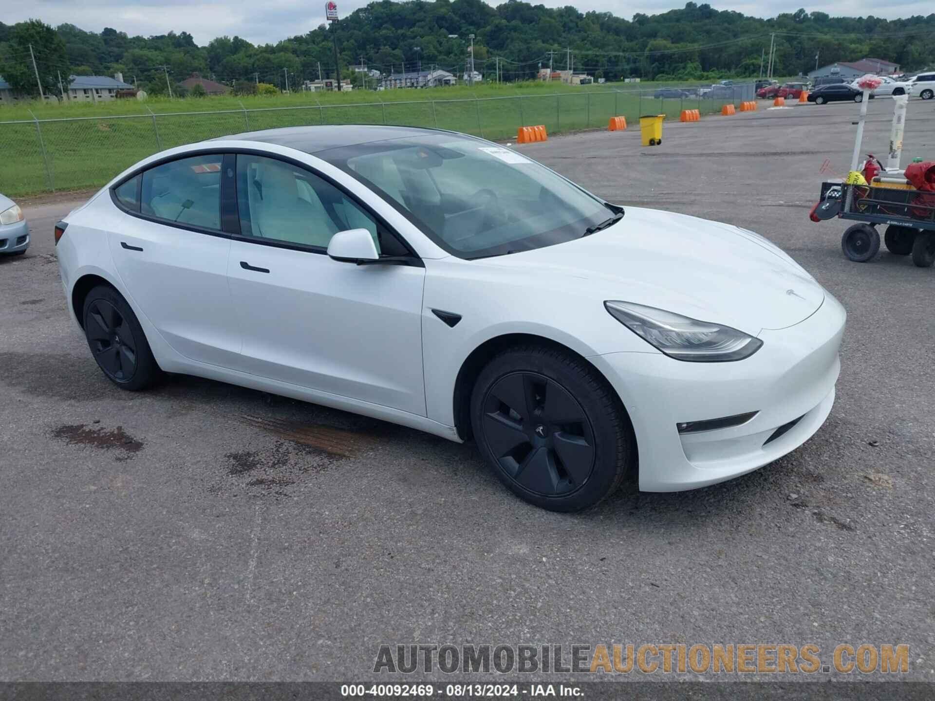 5YJ3E1EB4MF849439 TESLA MODEL 3 2021