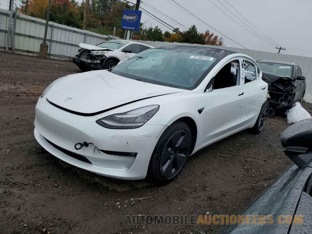 5YJ3E1EB4MF852924 TESLA MODEL 3 2021