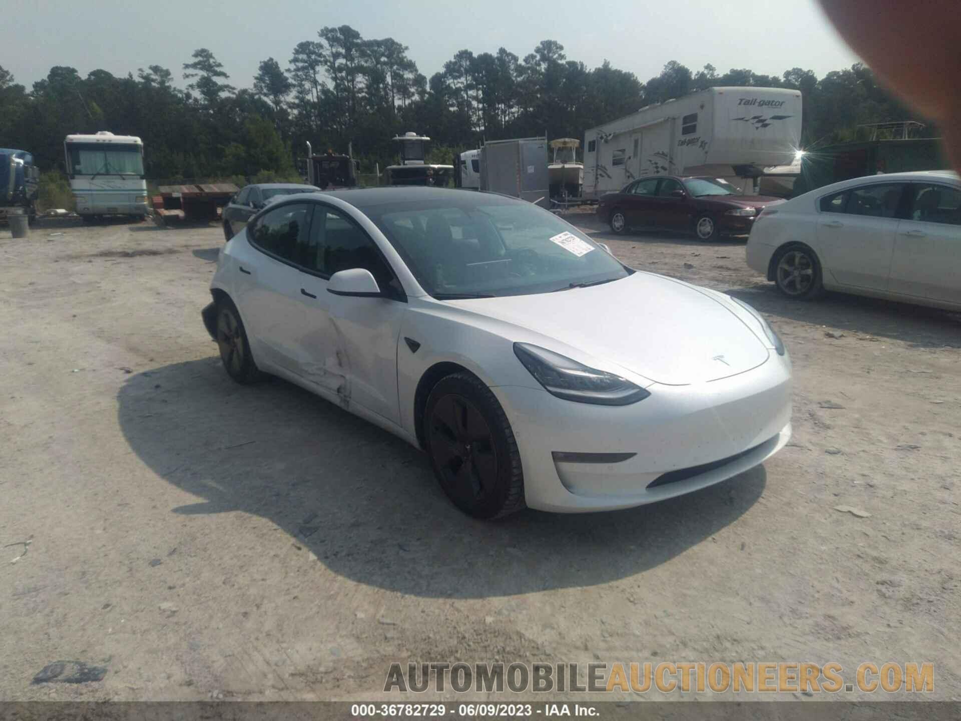 5YJ3E1EB4MF852938 TESLA MODEL 3 2021