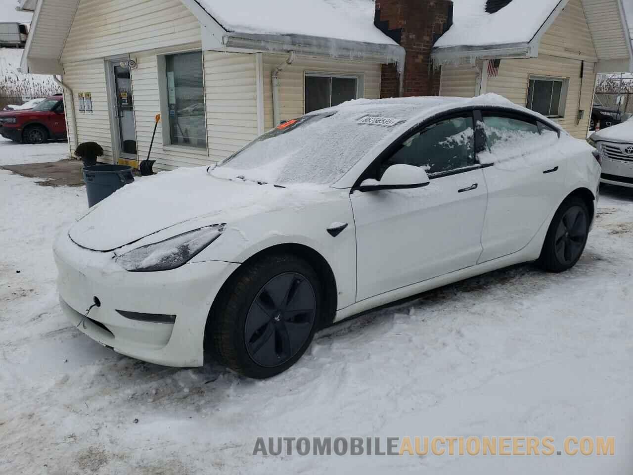 5YJ3E1EB4MF928321 TESLA MODEL 3 2021