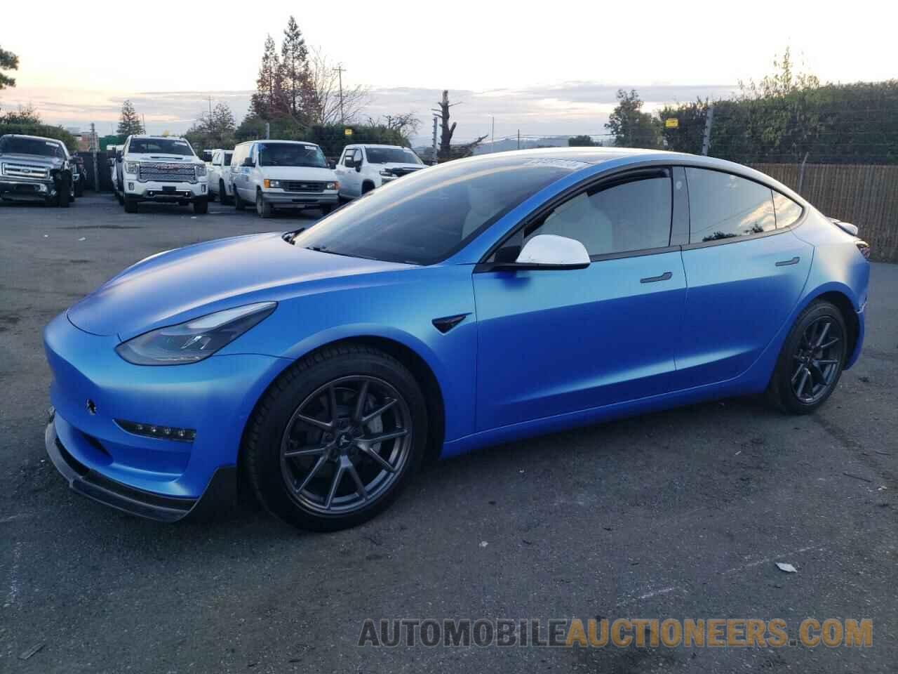 5YJ3E1EB4MF937651 TESLA MODEL 3 2021