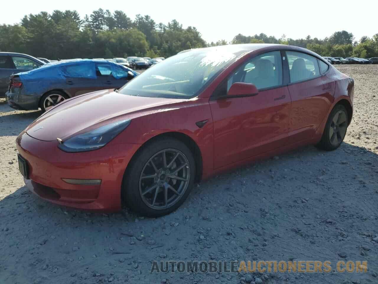 5YJ3E1EB4MF975705 TESLA MODEL 3 2021