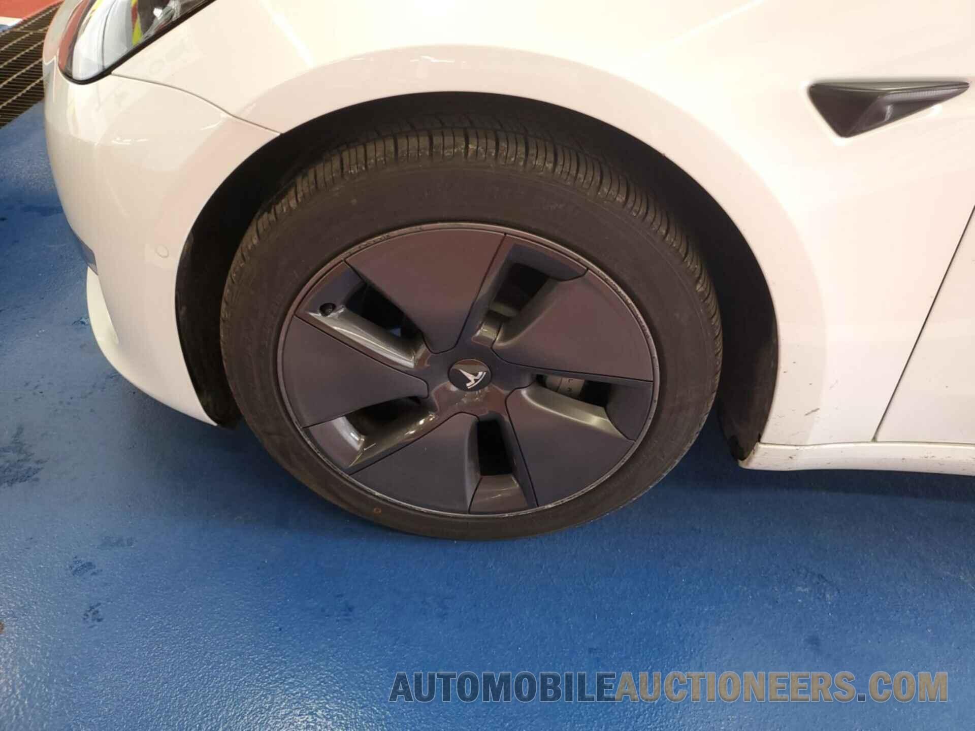 5YJ3E1EB4NF104966 TESLA MODEL 3 2022