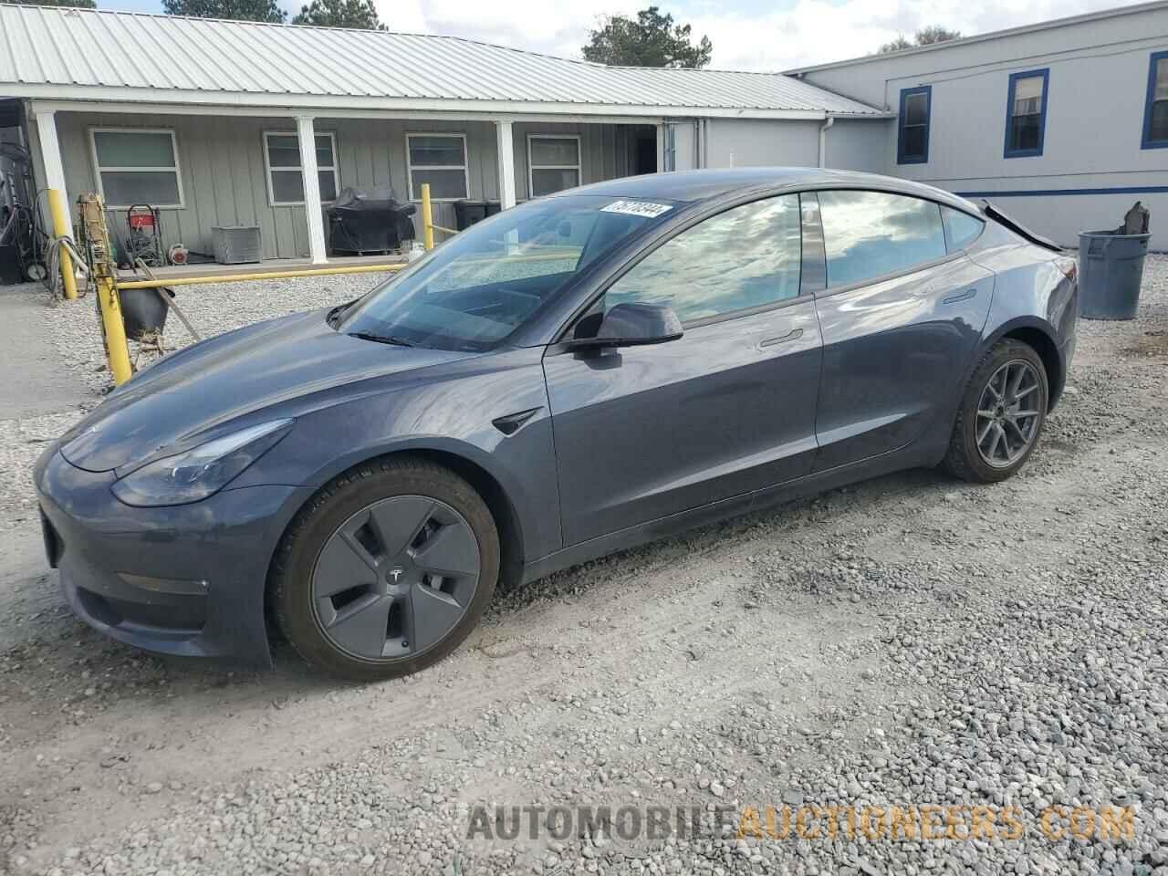 5YJ3E1EB4NF131455 TESLA MODEL 3 2022