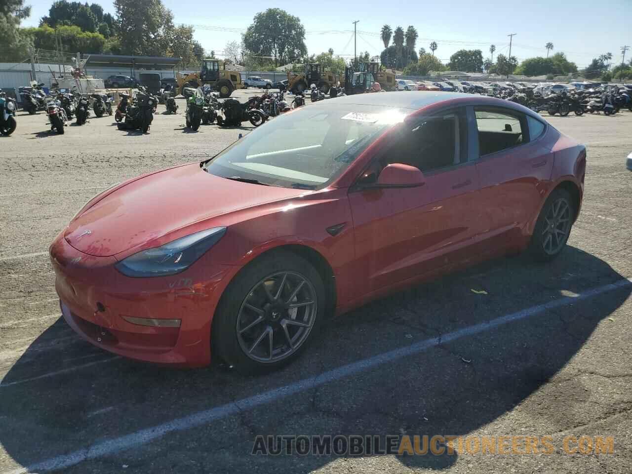 5YJ3E1EB4NF135943 TESLA MODEL 3 2022