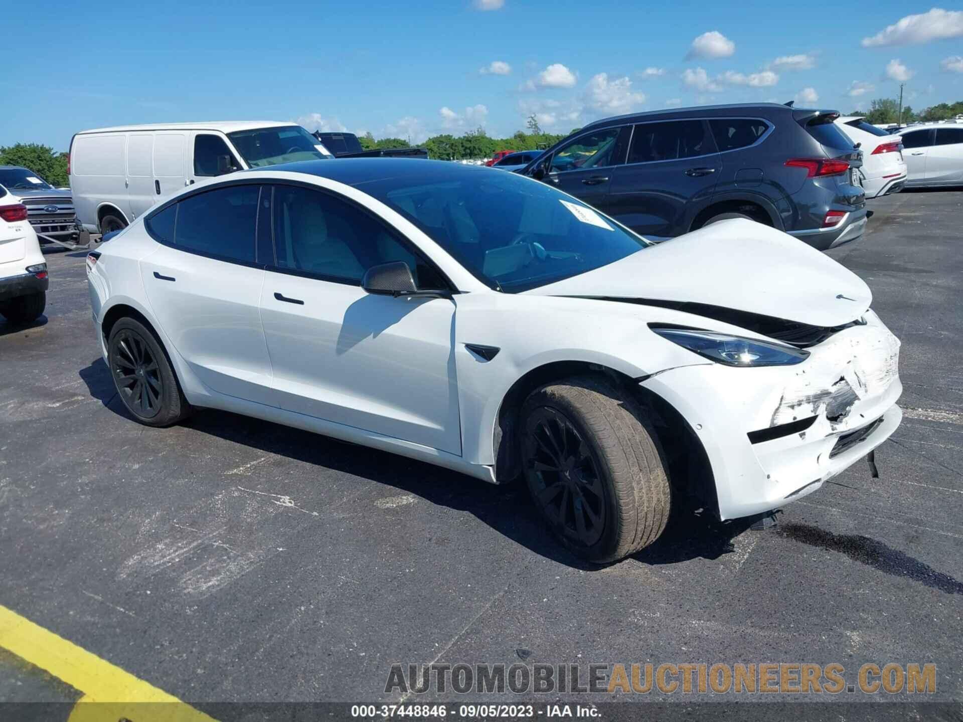 5YJ3E1EB4NF169624 TESLA MODEL 3 2022