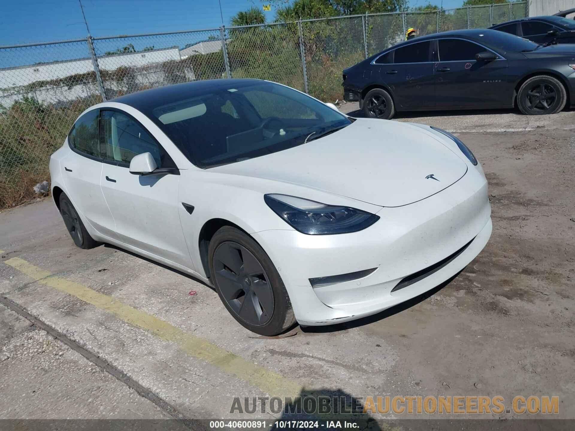 5YJ3E1EB4NF172121 TESLA MODEL 3 2022