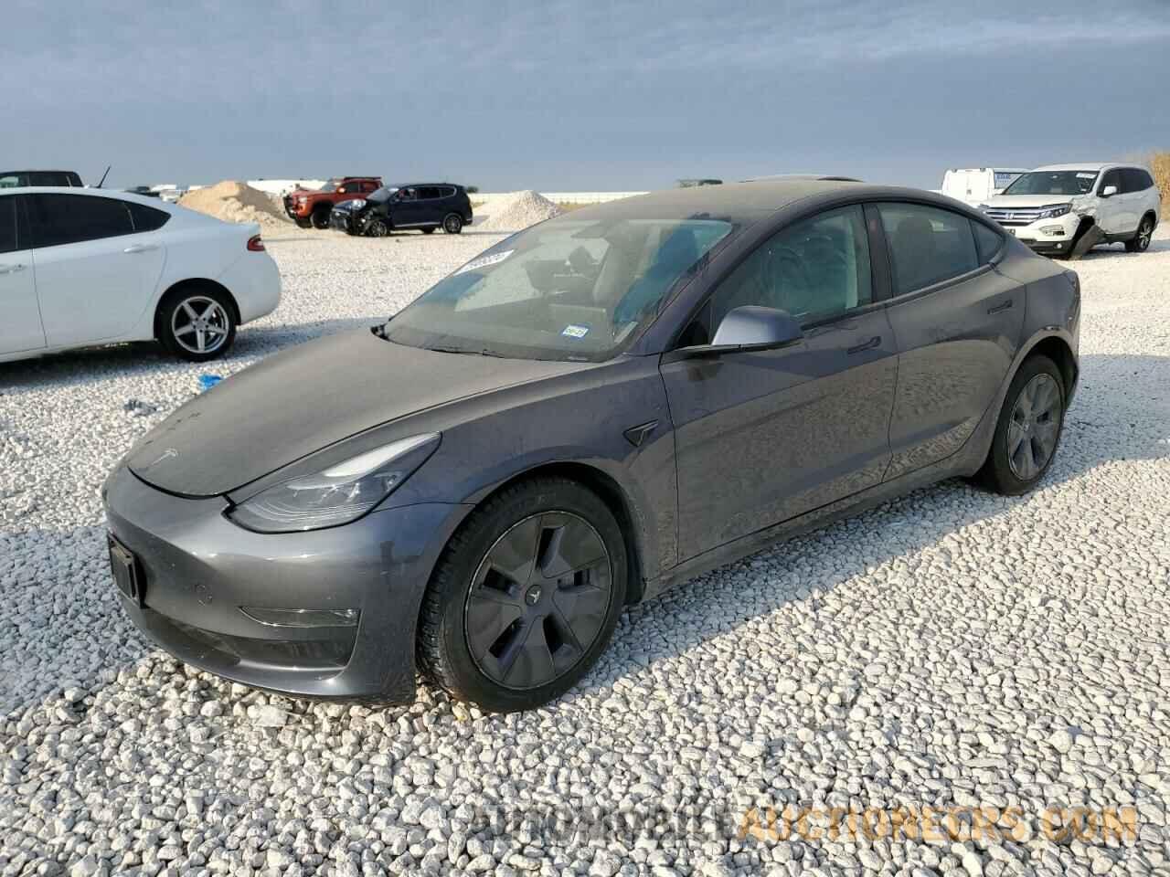 5YJ3E1EB4NF179330 TESLA MODEL 3 2022