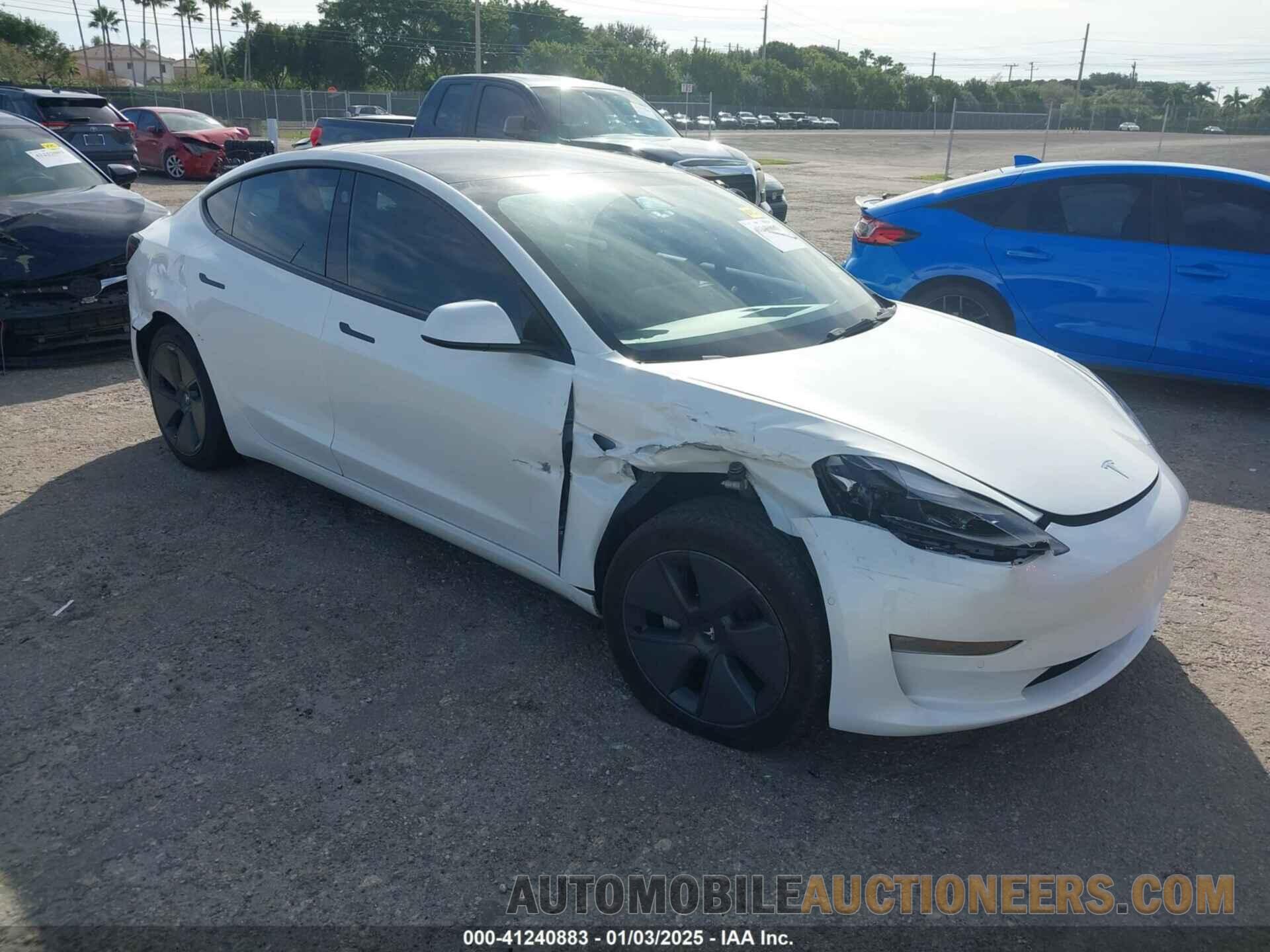 5YJ3E1EB4NF180803 TESLA MODEL 3 2022