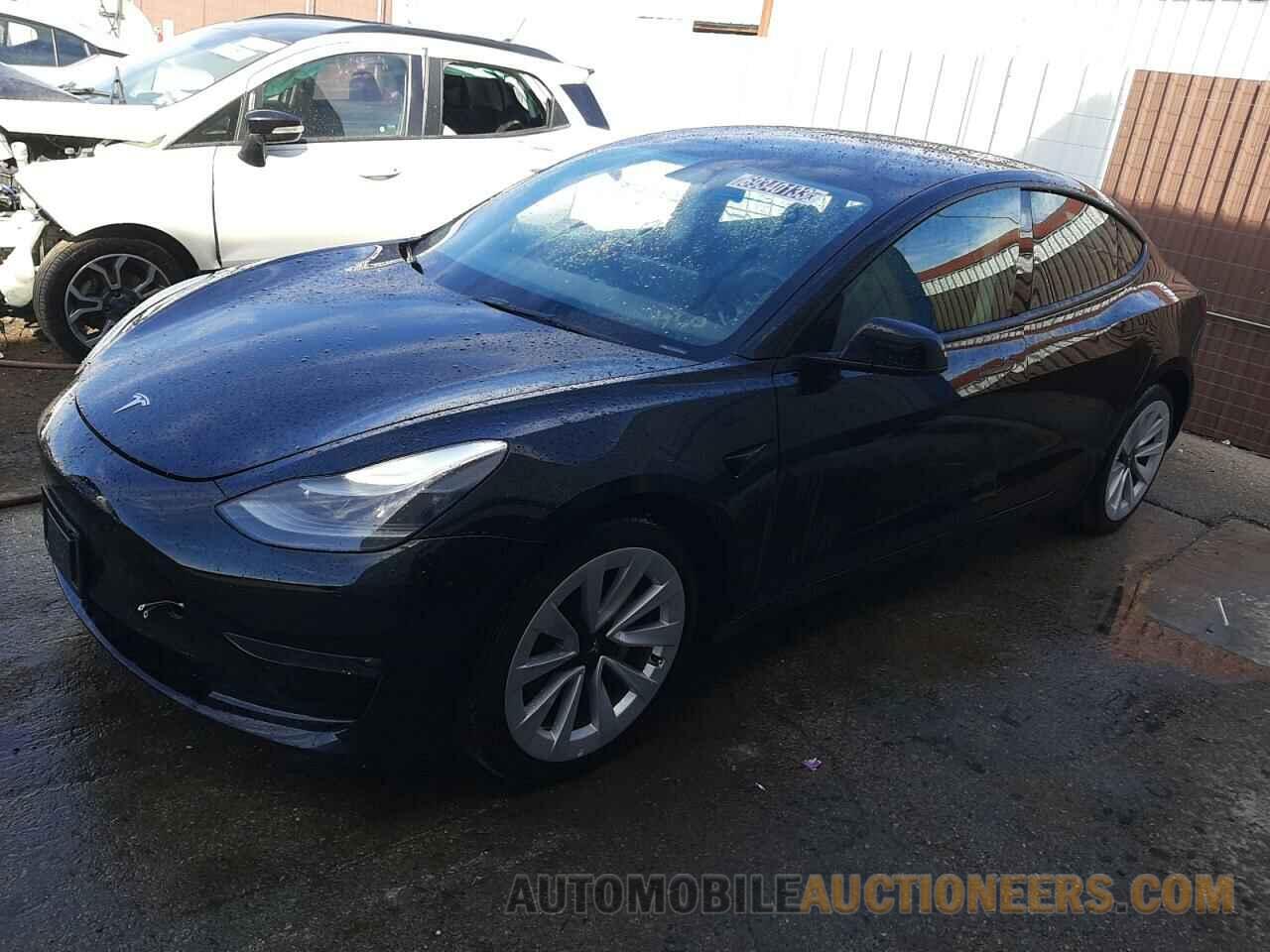 5YJ3E1EB4NF186018 TESLA MODEL 3 2022