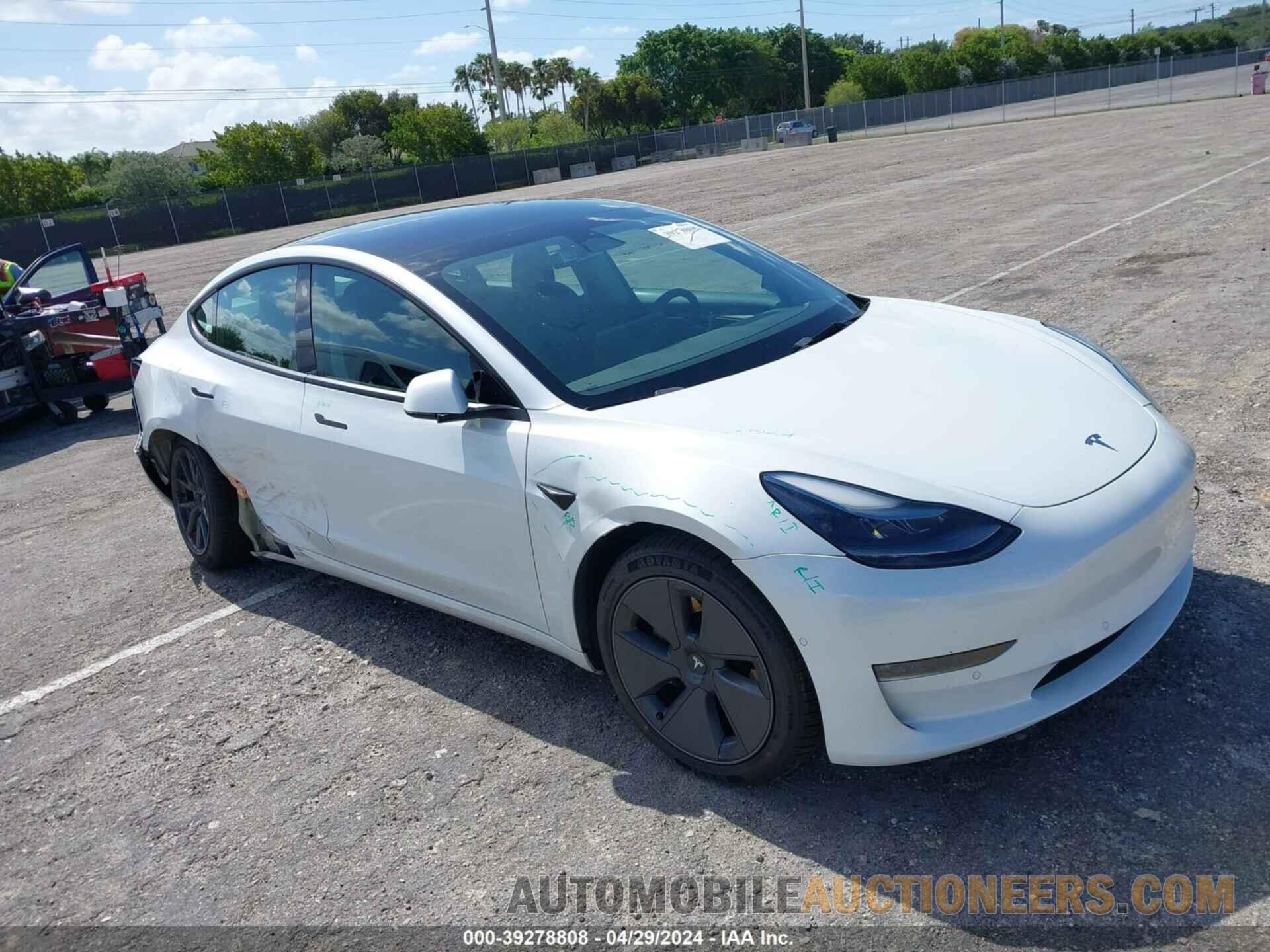 5YJ3E1EB4NF256326 TESLA MODEL 3 2022