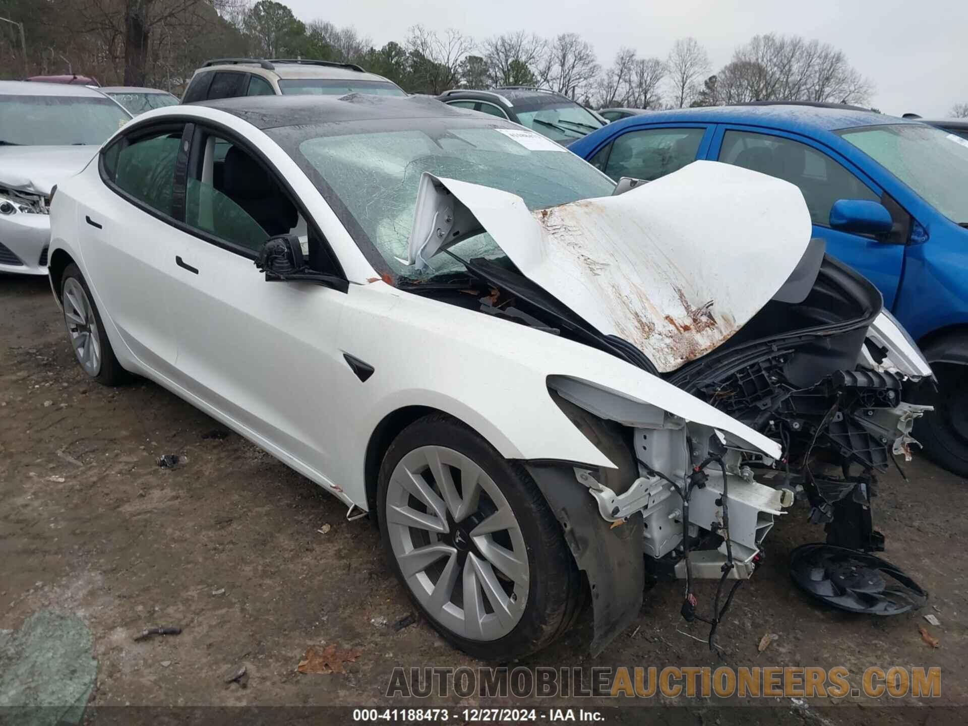 5YJ3E1EB4NF309722 TESLA MODEL 3 2022