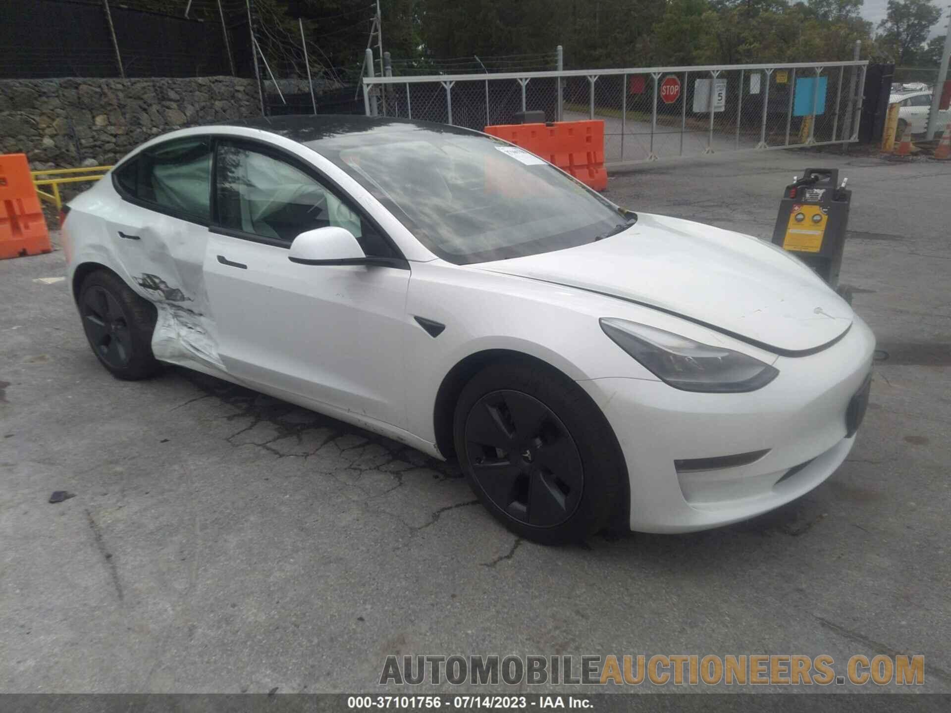 5YJ3E1EB4NF314399 TESLA MODEL 3 2022