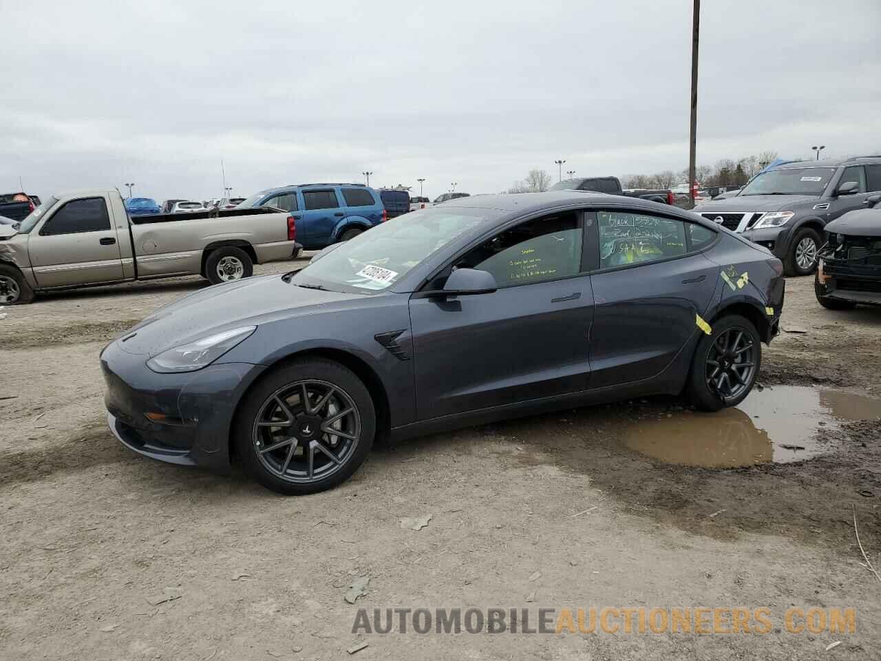 5YJ3E1EB4NF319621 TESLA MODEL 3 2022