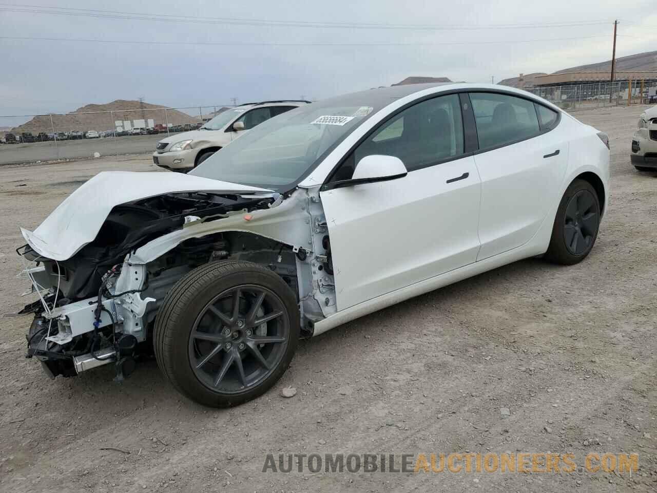 5YJ3E1EB4NF324527 TESLA MODEL 3 2022