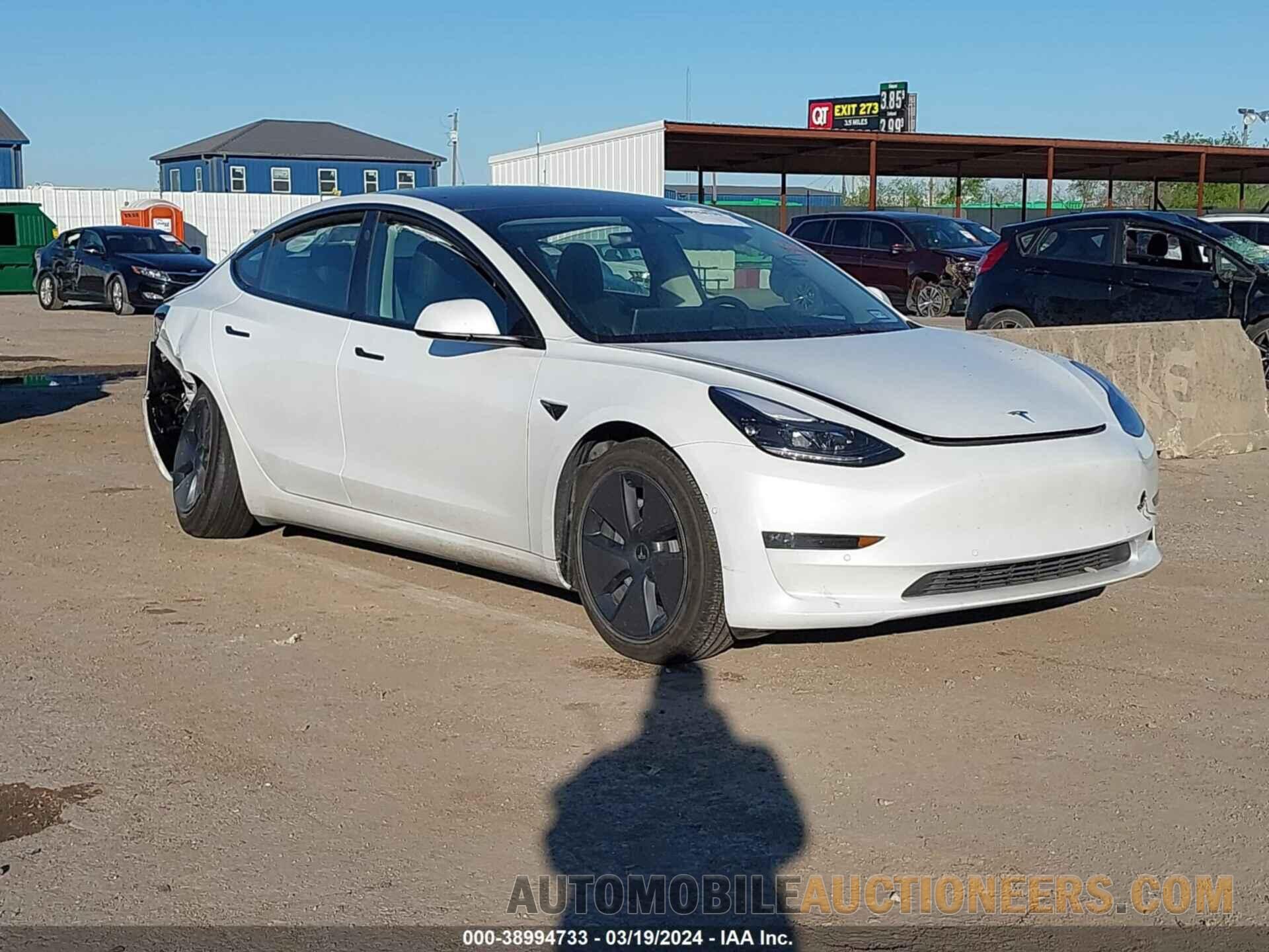 5YJ3E1EB4NF334586 TESLA MODEL 3 2022