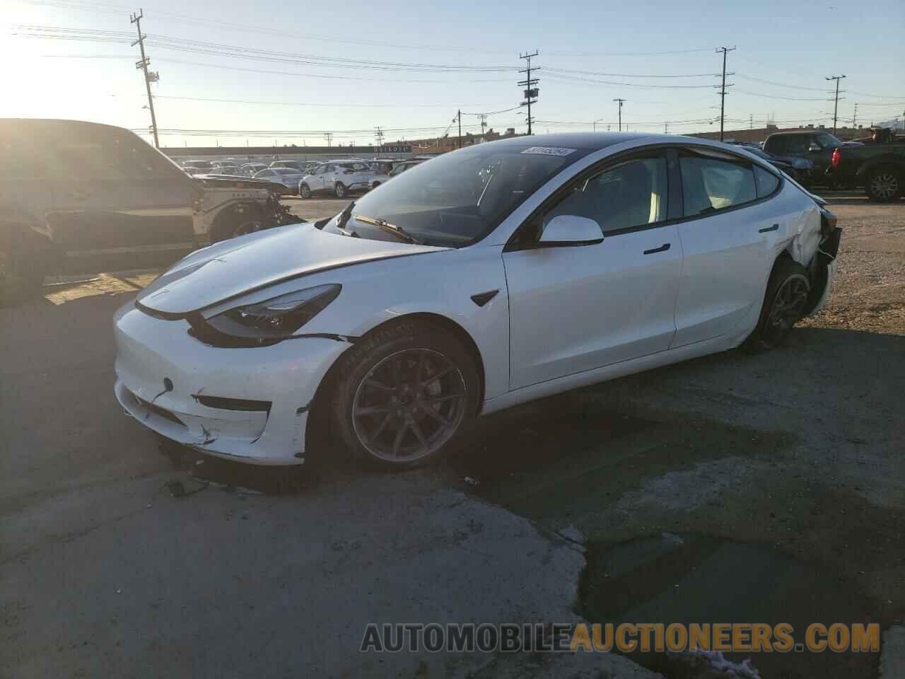 5YJ3E1EB4PF393088 TESLA MODEL 3 2023