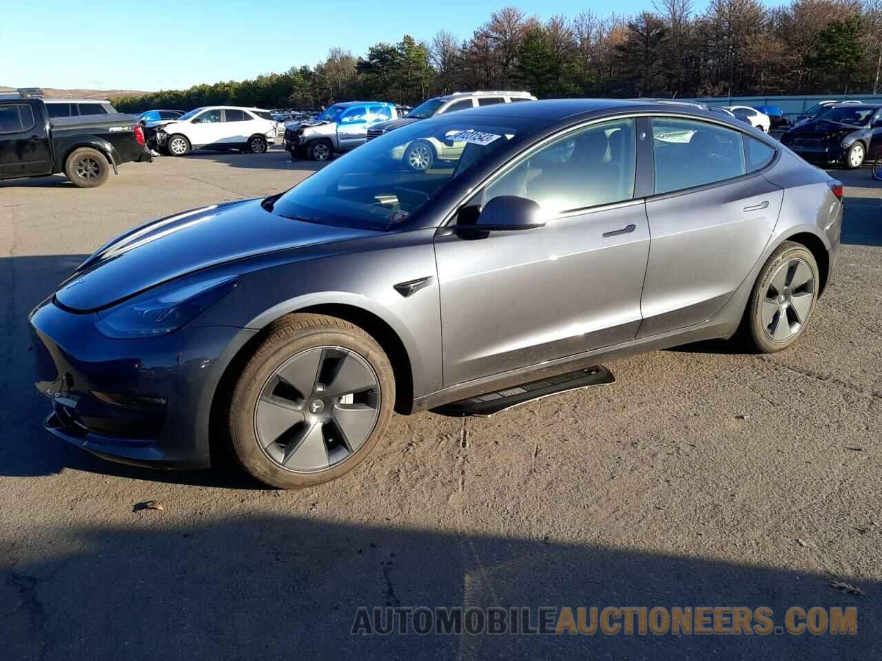 5YJ3E1EB4PF635703 TESLA MODEL 3 2023