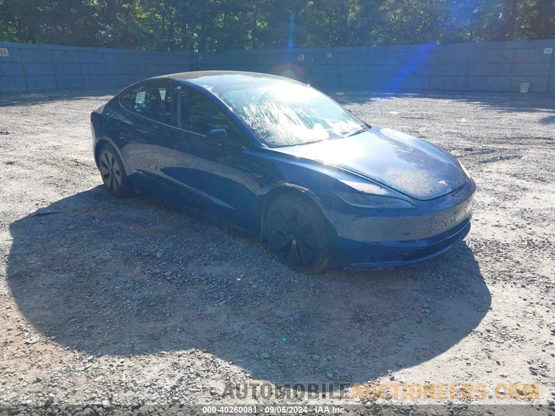 5YJ3E1EB4RF770215 TESLA MODEL 3 2024