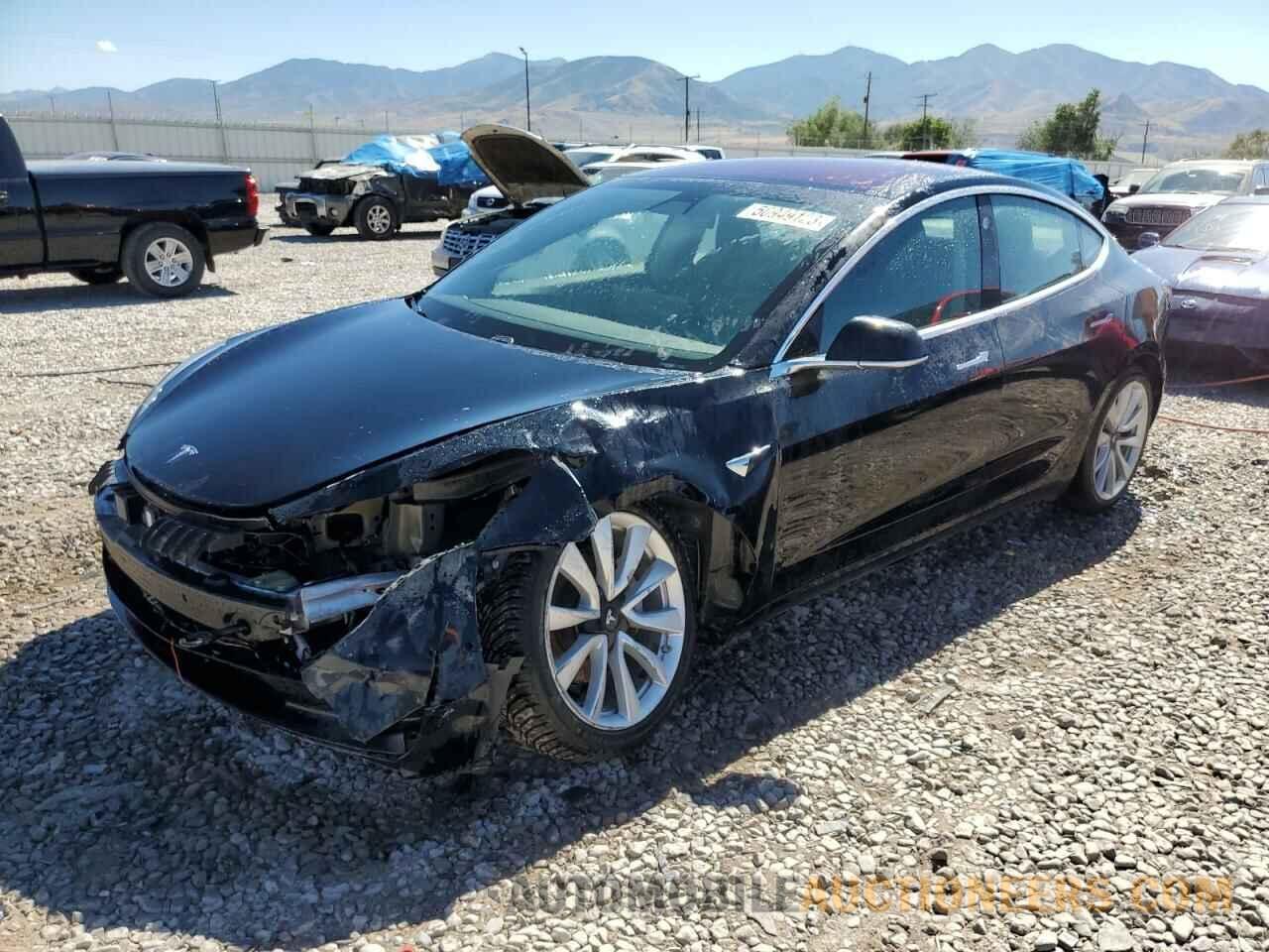 5YJ3E1EB5JF071289 TESLA MODEL 3 2018