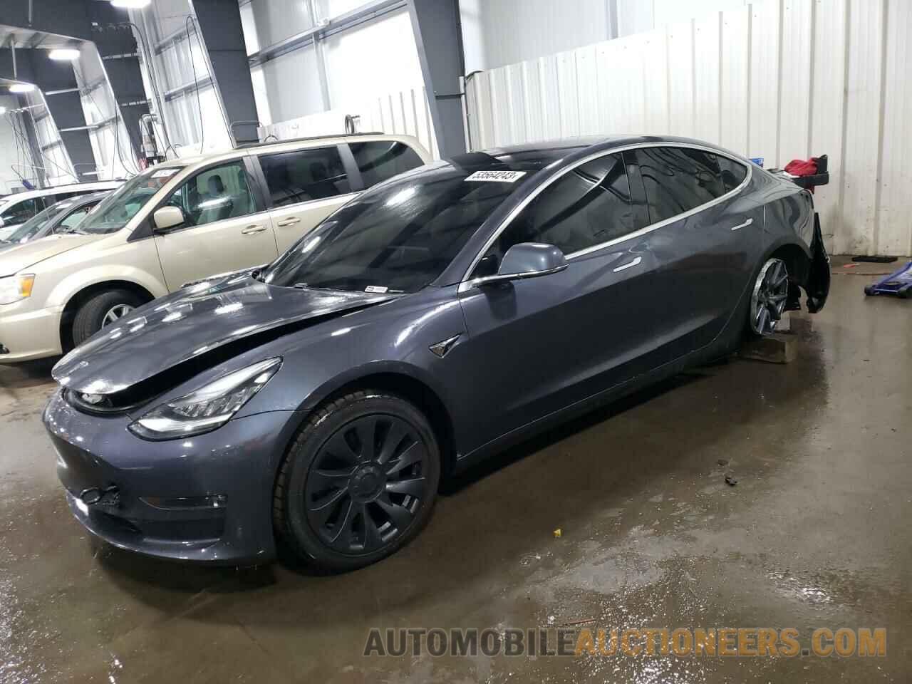 5YJ3E1EB5JF073656 TESLA MODEL 3 2018