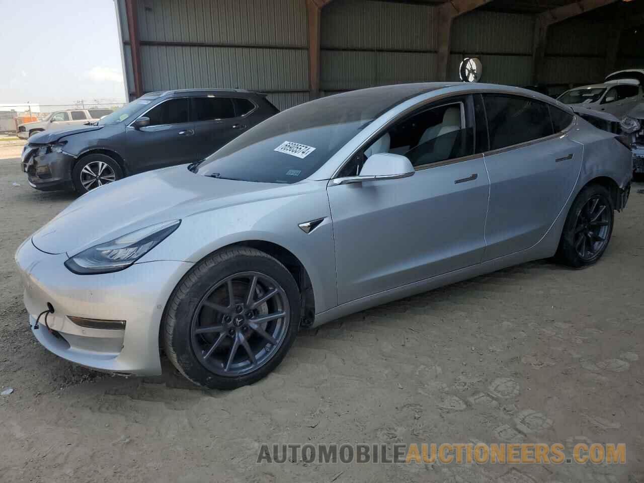 5YJ3E1EB5JF074838 TESLA MODEL 3 2018